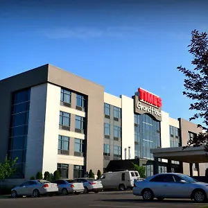 grand-times-hotel-aeroport-de-quebec.hotelsquebeccity.net/